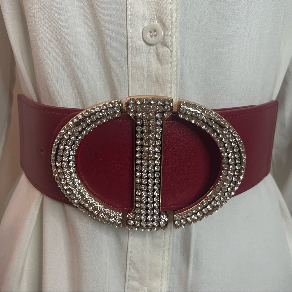 Burgundy PU leather oval buckle with rhinestones accents elastic waistband belt